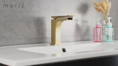 Contemporary Style Single-Handle Bathtroom Sink Faucet